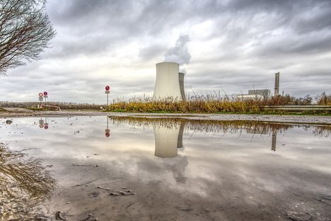 nuclear-power-plant-ge7abbeb20_1920.jpg